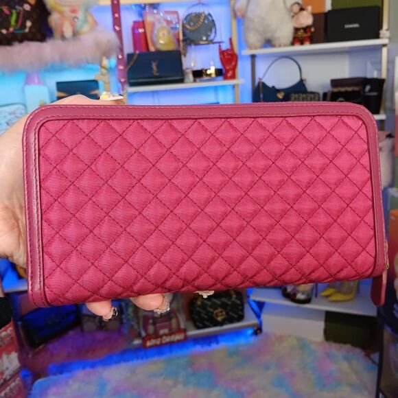 New in Box Prada Tessuto Leather Large Zip Wallet w/ Authenticity card - Picture 4 of 13